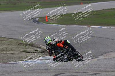 media/Nov-30-2025-TrackDaz (Sun) [[d8b22663df]]/A Group/Session 3 (Off Ramp)/